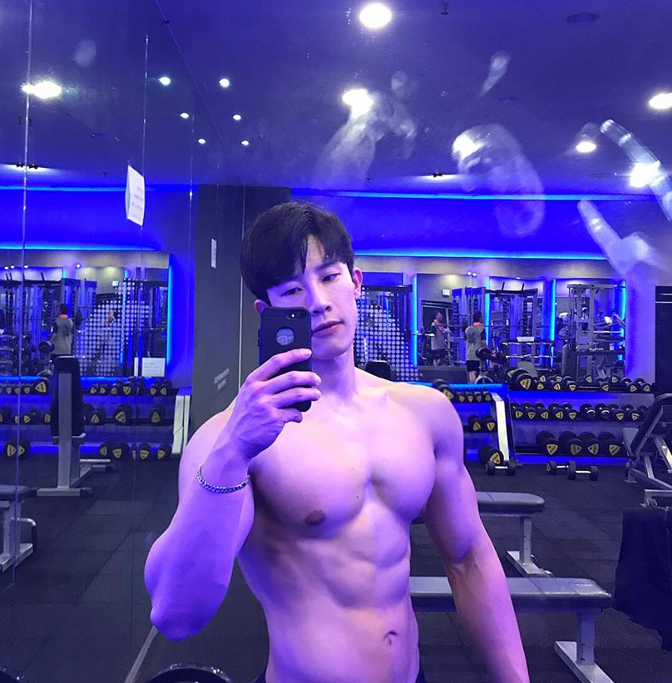 เลียน้ามแตก