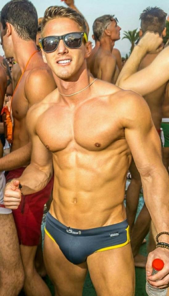 Hey guys 046 (18+)