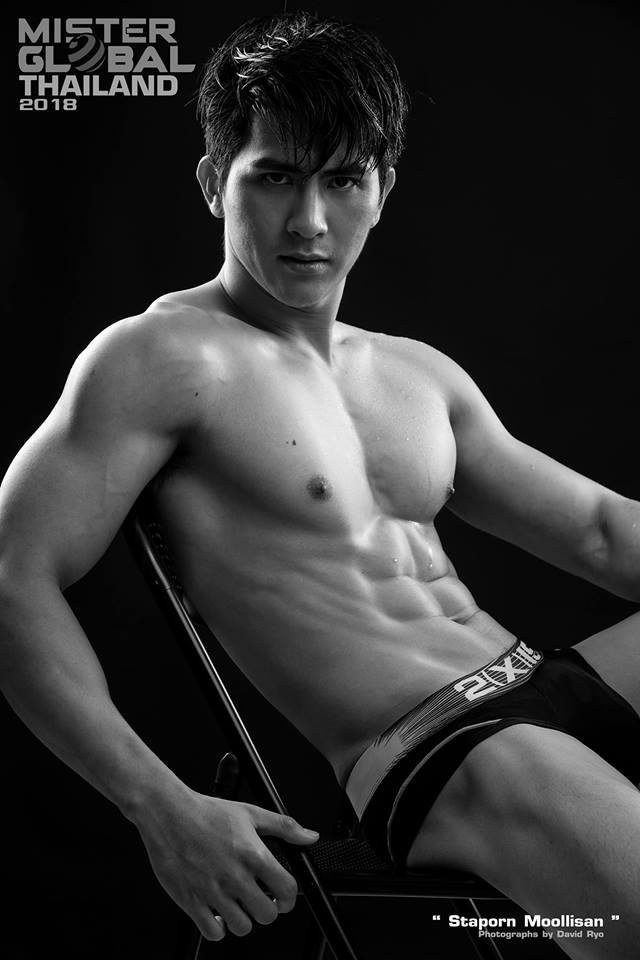 Hot guy in underwear 340