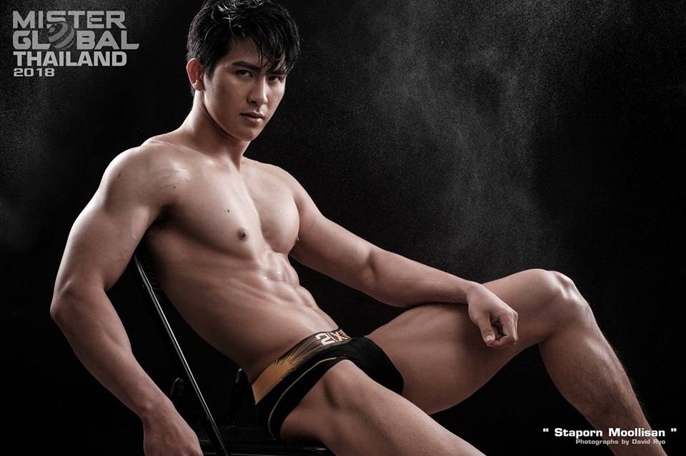 Hot guy in underwear 340
