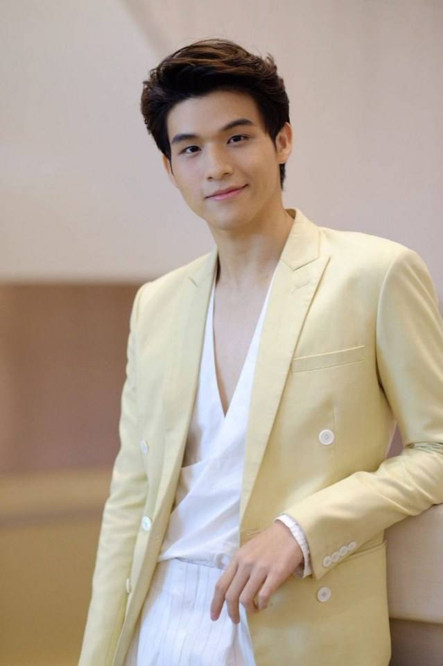 สามีขาวอ่ะ