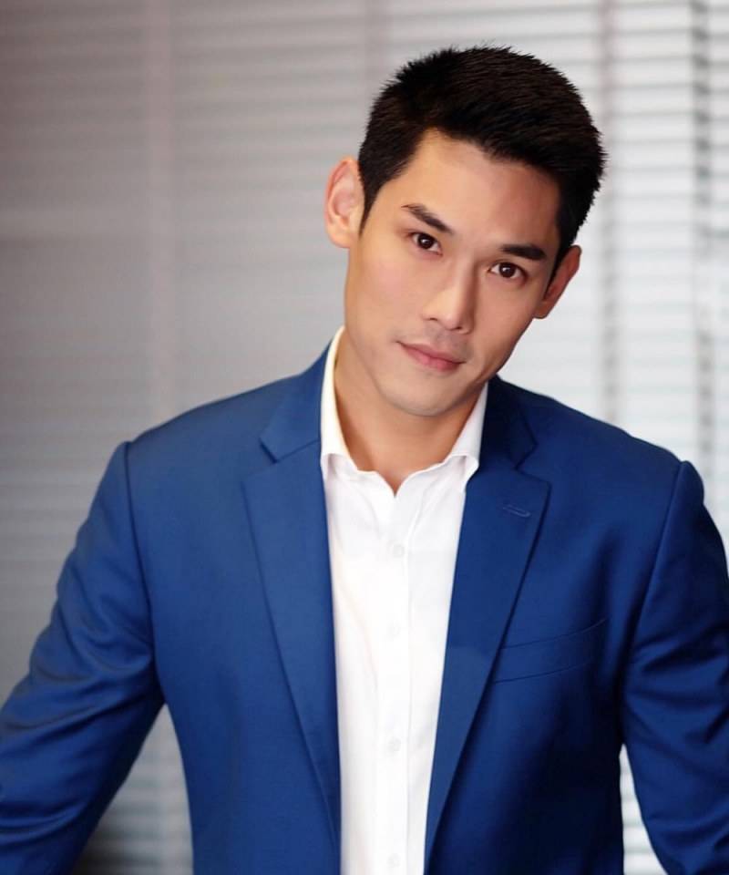สามีขาวอ่ะ
