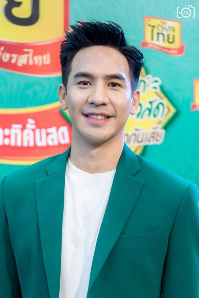 ทั้ง2สามีคลั่งอ่ะ
