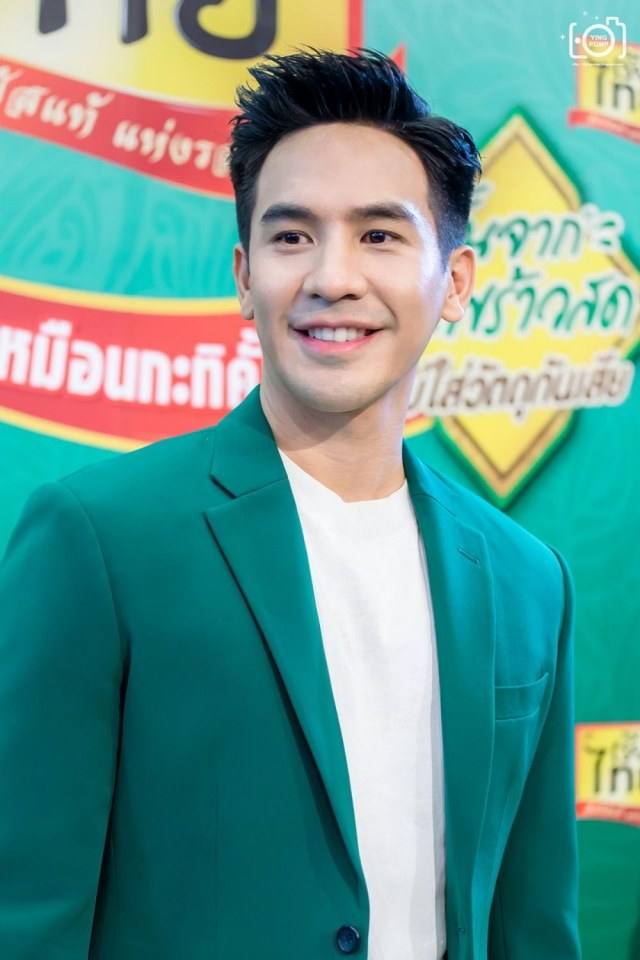 ทั้ง2สามีคลั่งอ่ะ