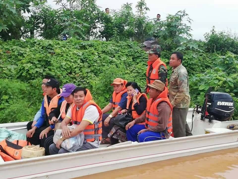 น้ำท่วมเขื่อนแตกที่ลาว