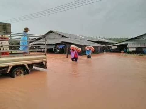 น้ำท่วมเขื่อนแตกที่ลาว