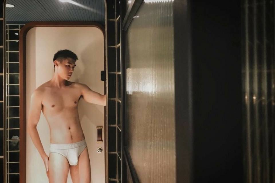Hey guys 054 (18+)