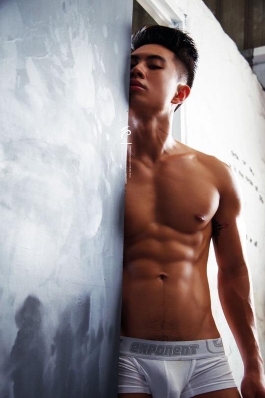 Hey guys 054 (18+)
