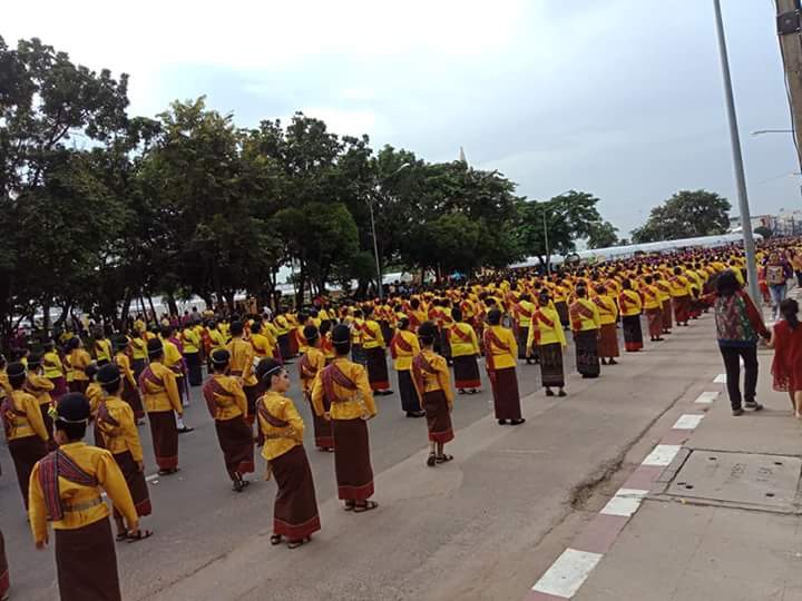 ร้อยเอ็ดฉลอง243ปียิ่งใหญ่มีคนรำจำนวน10101คน