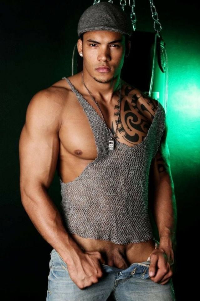 Hey guys 060 (18+)