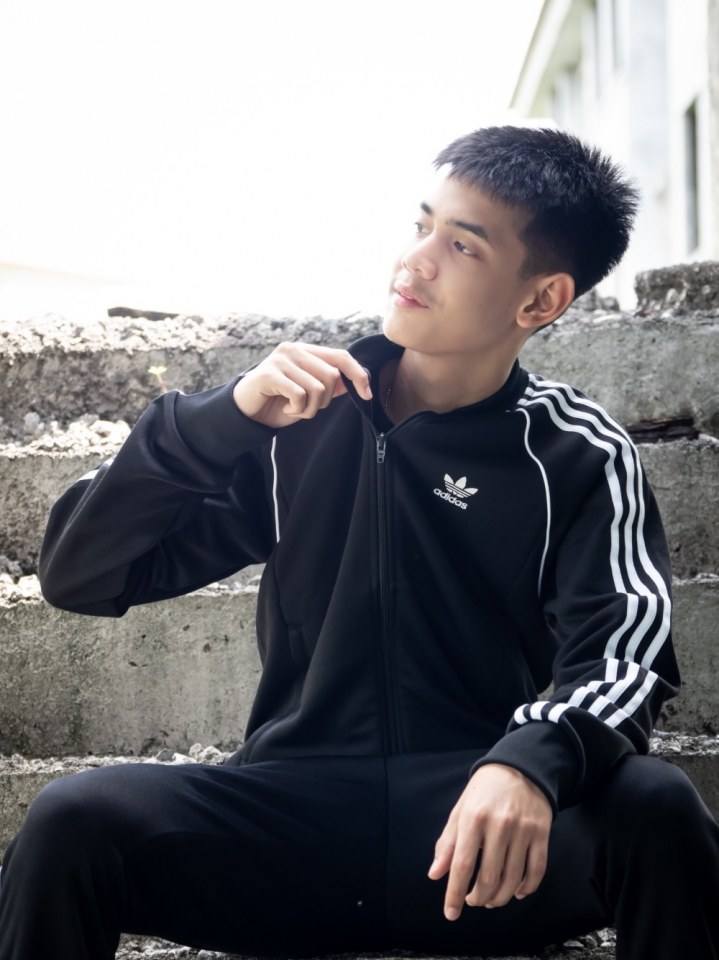 หนุ่มใสๆ