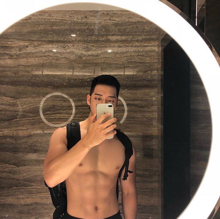 พี่เกาหุ่นนาซบ ๒๐