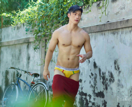 Kwan Wai Kin