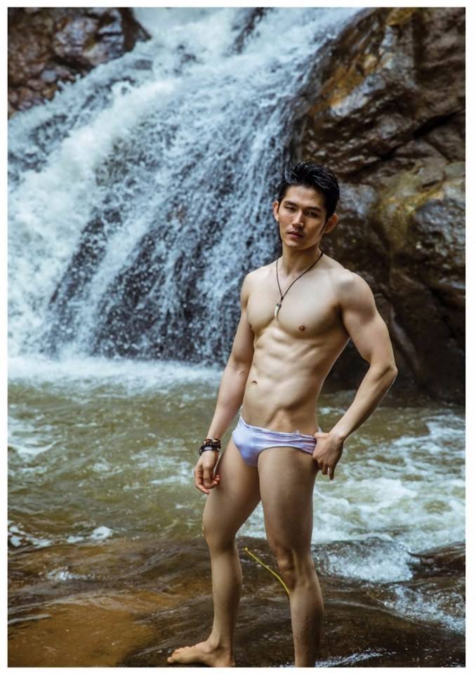 อาชิง พีรวิชญ์