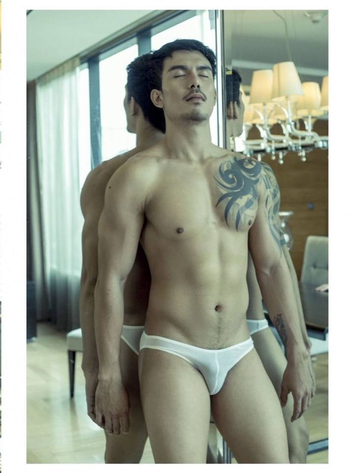หนุ่มวี ทวีพงษ์ ผิวเข้มๆ รอยสักฟินๆหุ่นแน่นๆ