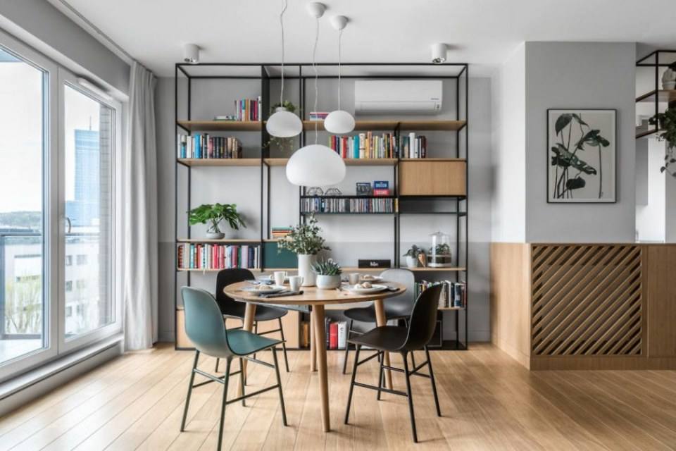 Beniowskiego Apartment by Raca Architekci