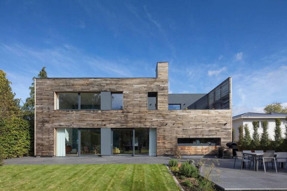 The Deerings by Gresford Architects