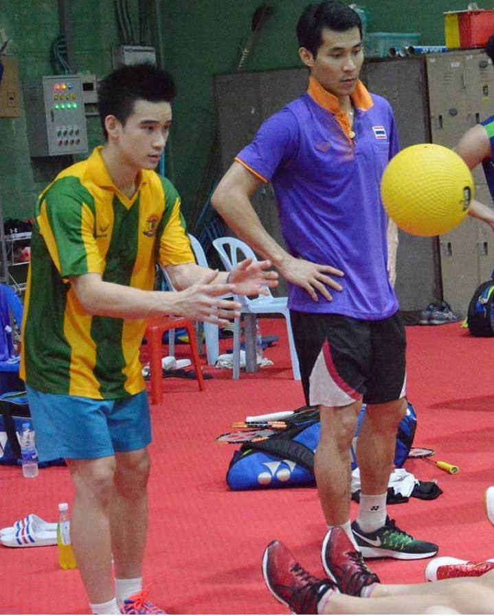 กันตภณ หวังเจริญ นักแบดฯหล่อ