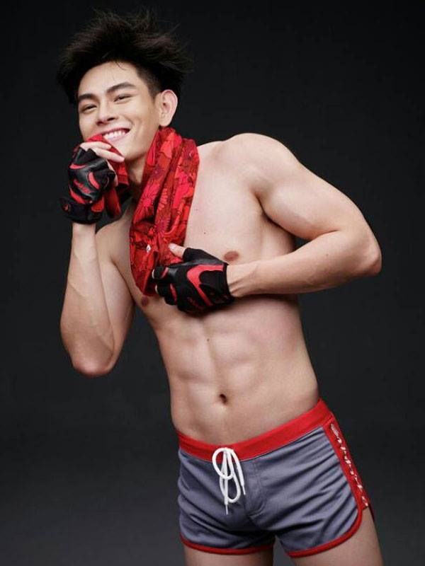 เอี๊ยง สิทธา