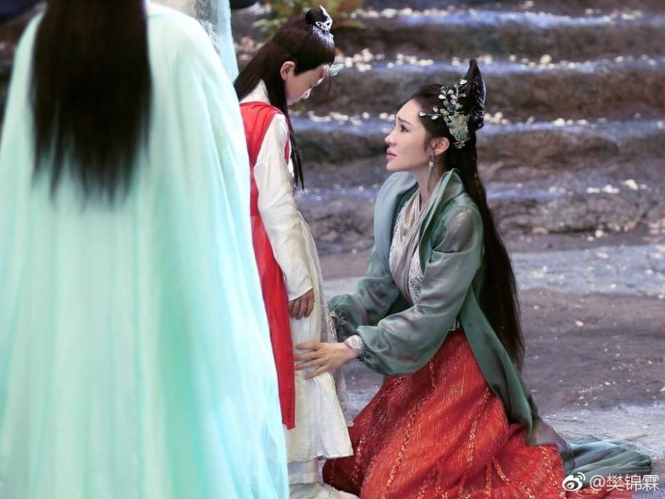 ละคร มหัศจรรย์รัก ลิขิตสวรรค์ Heavy Sweetness, Ash-like Frost 《香蜜沉沉烬如霜》 2017 9