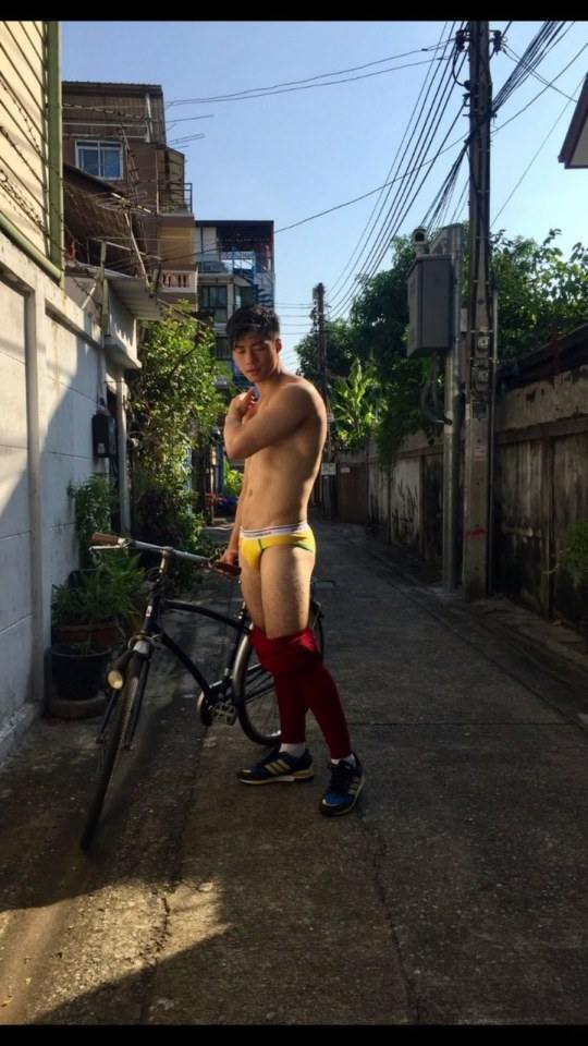 บอกตรงๆ...หิวมาก 4