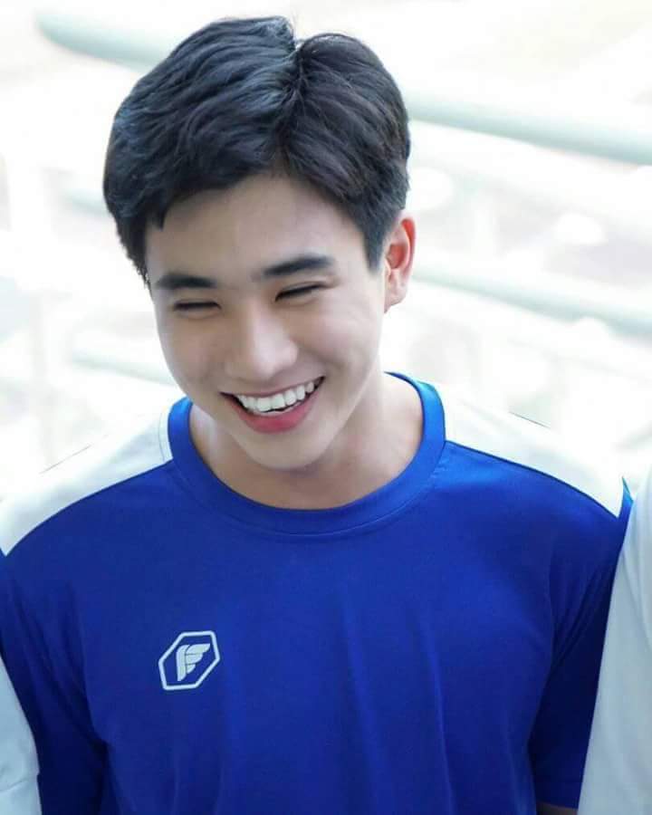 แอบรักเธอ ขอแบบชุดว้ายน้ำแน่ท้อน เจ้าของหนังสือเจ้าของชีรีส์ จัดแบบชุดว้ายน้ำแน่ (เพิร์ธ)บังเอิญรัก
