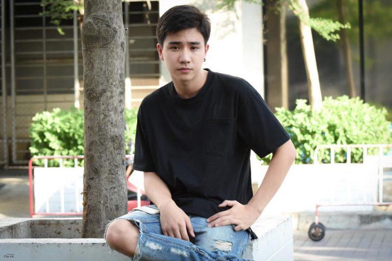 แอบรักเธอ ขอแบบชุดว้ายน้ำแน่ท้อน เจ้าของหนังสือเจ้าของชีรีส์ จัดแบบชุดว้ายน้ำแน่ (เพิร์ธ)บังเอิญรัก