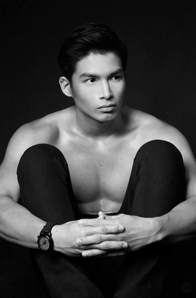 [OMGBoy027][18+] Daniel Velasco คือสามีอีกคน ที่มองรูปร่างของเขาผ่านภาพ แล้วเกิดอามณ์ทุกที อยากจะชวนเขามาเล่นที่บ้าน