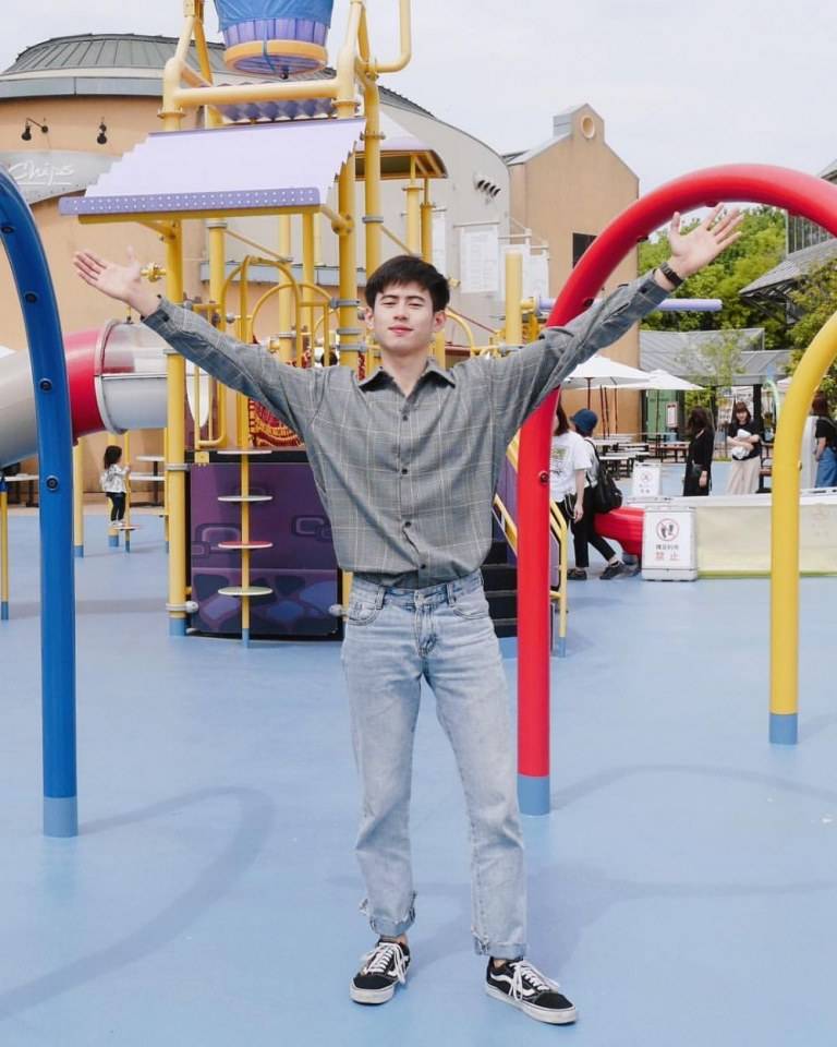 สุดยอด สุรัตน์,บังเอิญรัก-หล่อแช็กชีแชบๆ,อีกคนที่อยากให้ถ่ายชุดบีกินี่