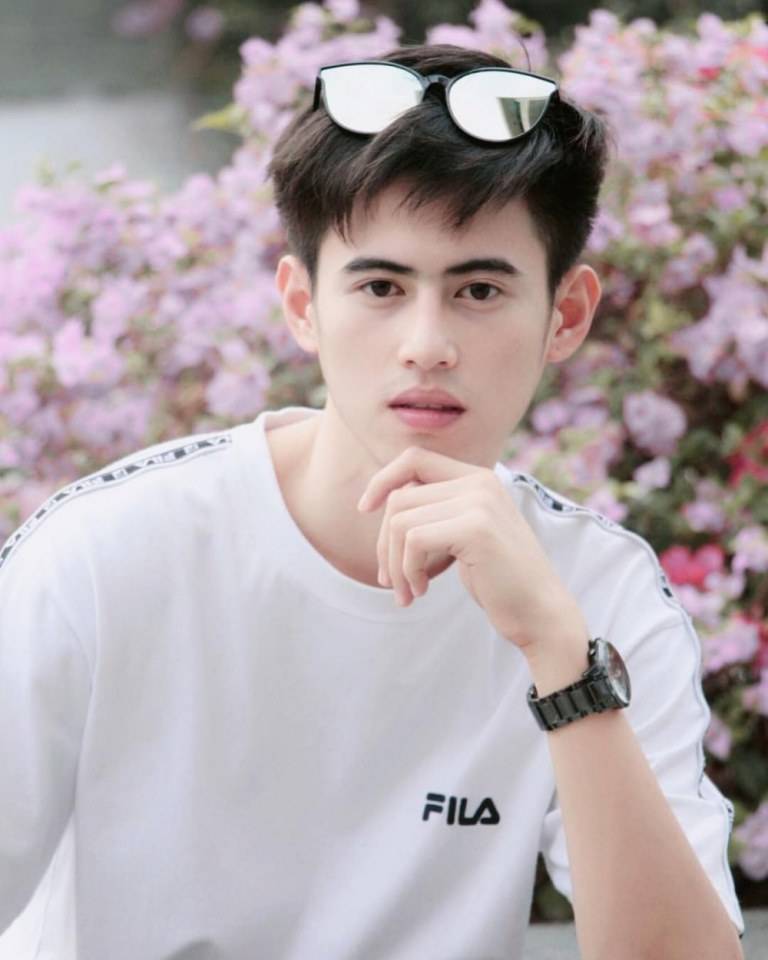 สุดยอด สุรัตน์,บังเอิญรัก-หล่อแช็กชีแชบๆ,อีกคนที่อยากให้ถ่ายชุดบีกินี่