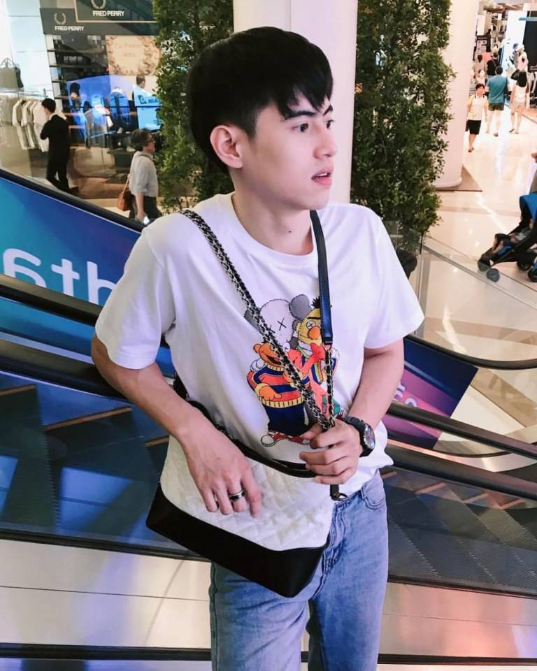 สุดยอด สุรัตน์,บังเอิญรัก-หล่อแช็กชีแชบๆ,อีกคนที่อยากให้ถ่ายชุดบีกินี่
