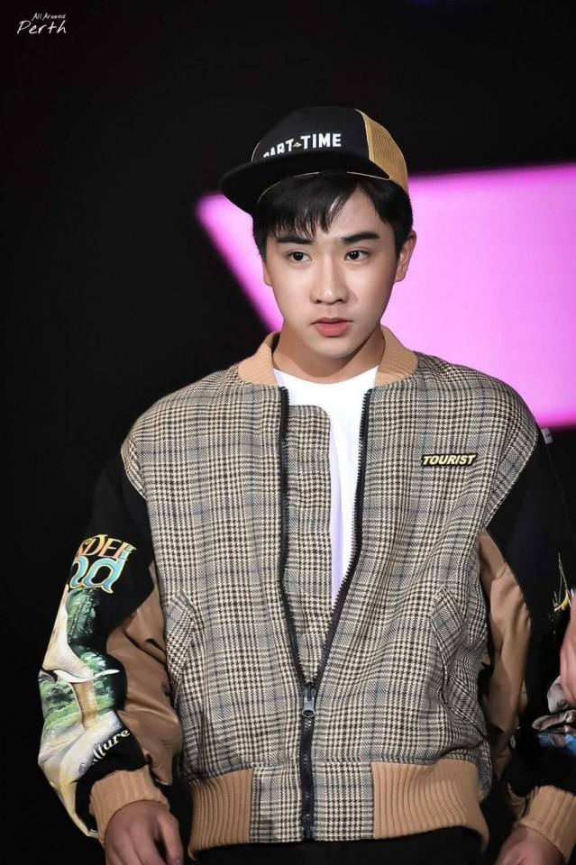ผัว2018คนที่สอง //เพิร์ธ ธนพนธ์ หรือ เอ้ บังเอิญรัก//