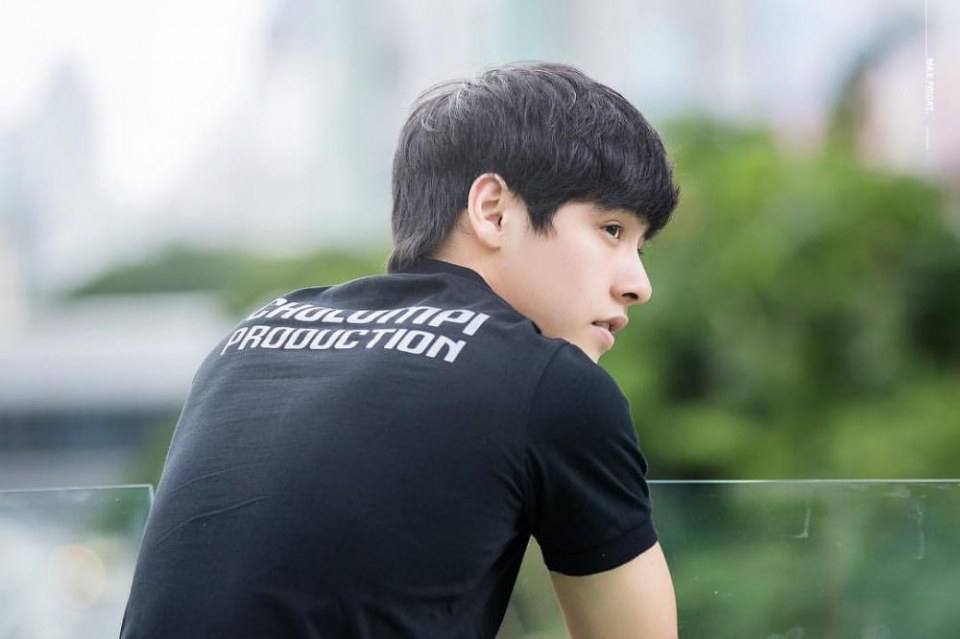 เบสท์ วิชยุตม์//แชบขึ้นทุกวันถ้าฟิดหุ่นอีกจักหน่อยอร่อยจนห้ามใจบ่อยู่แน่ๆ