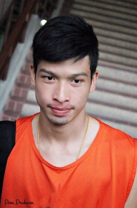 ตั้ม ธนบูรณ์
