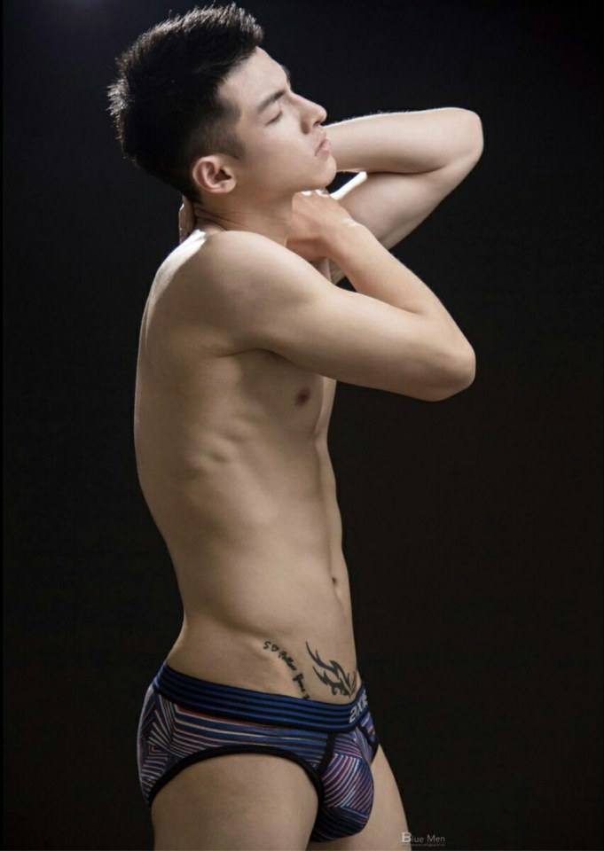 Hey guys 105 (18+)