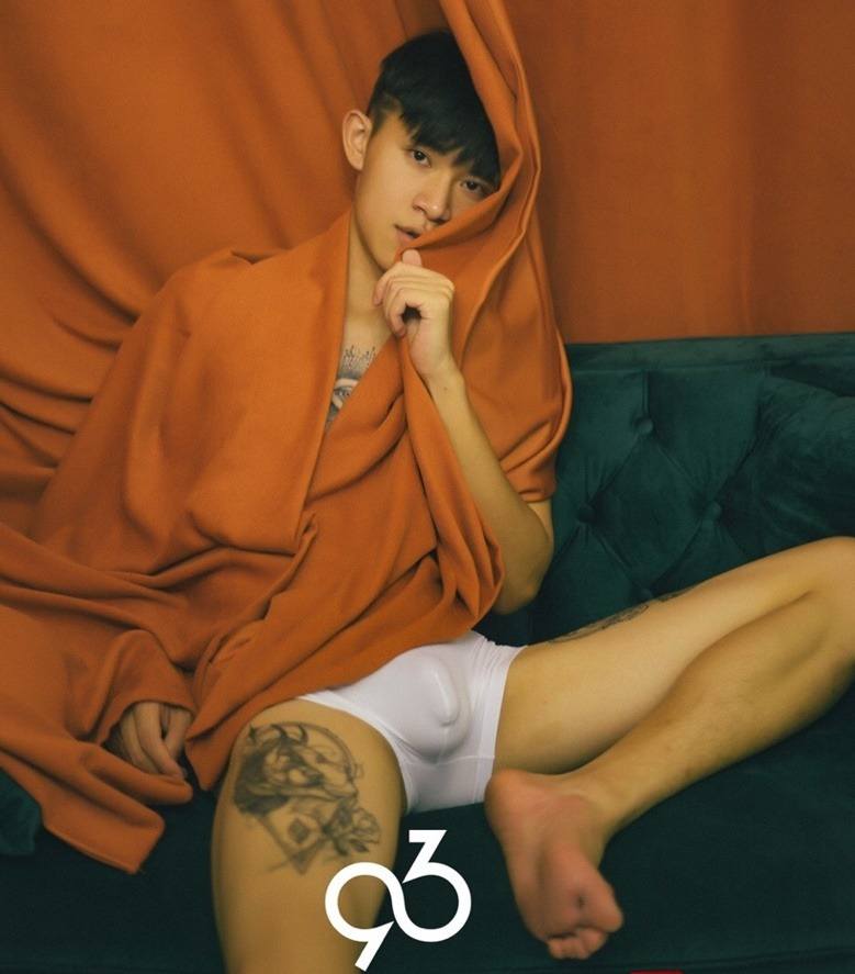 Hey guys 105 (18+)