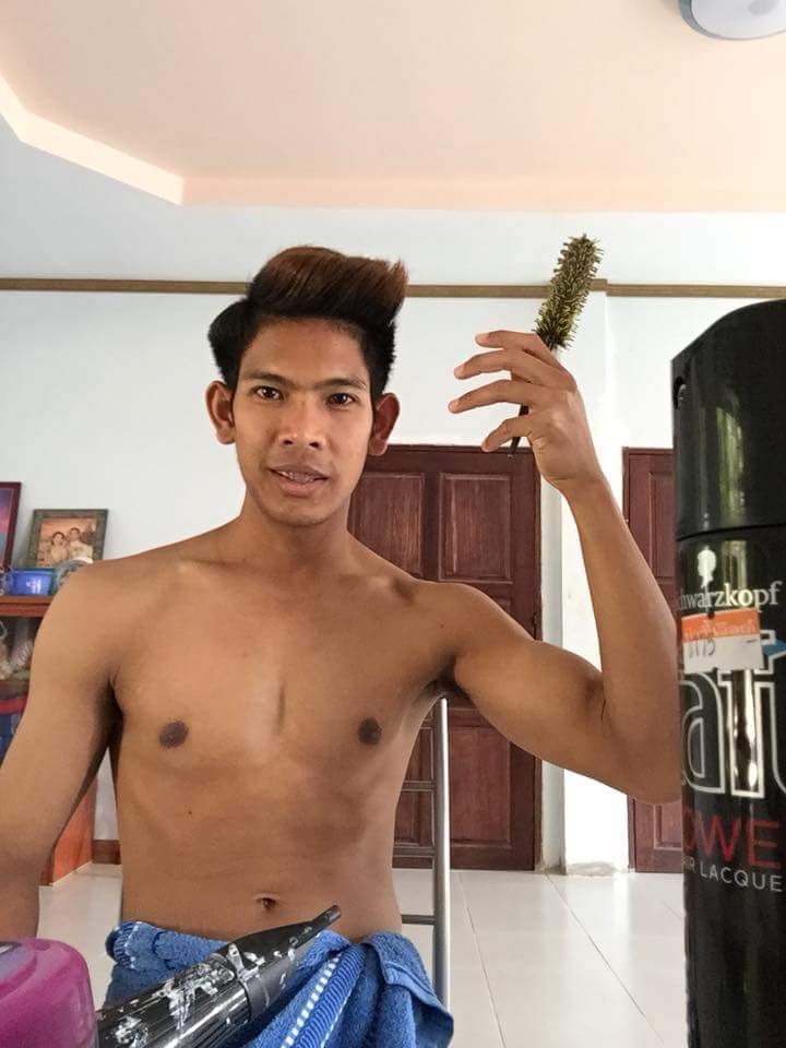 เอ อนุชา หมอลำบ้านๆทะเล้นจริงใจ