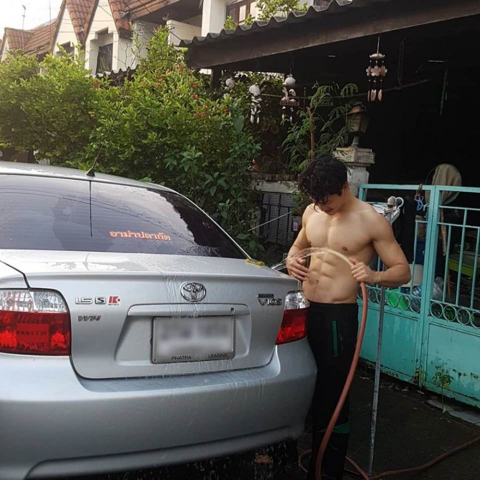 "เติ้ล" ครูสอนเทควันโด หล่อตี๋ น่ารัก หุ่นแซ่บ