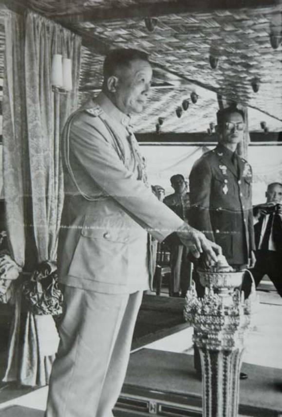 สมเด็จพระเจ้าศรีสว่างวัฒนา พระมหากษัตริย์แห่งพระราชอาณาจักรลาวล้านช้าง
