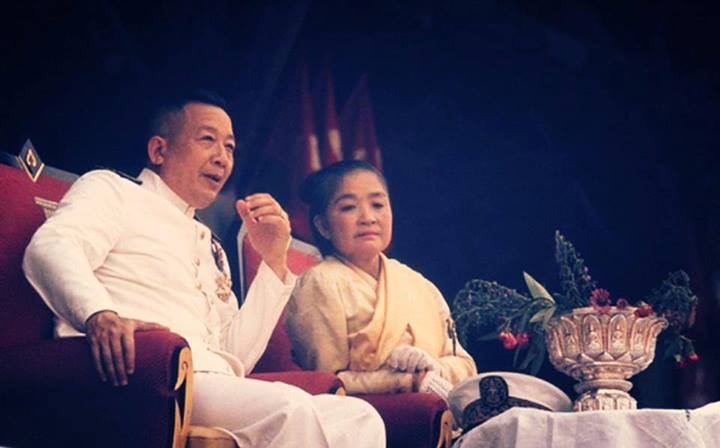 สมเด็จพระเจ้าศรีสว่างวัฒนา พระมหากษัตริย์แห่งพระราชอาณาจักรลาวล้านช้าง