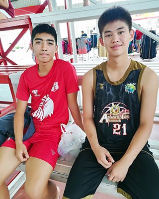เด็กสมัยนี้..หืมมม ไม่พูดเยอะค่ะ เจ็บเส้นเสียง