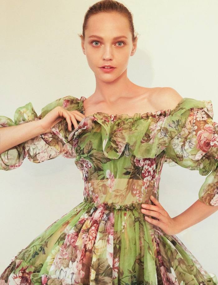 Sasha Pivovarova @ Vogue Thailand September 2018