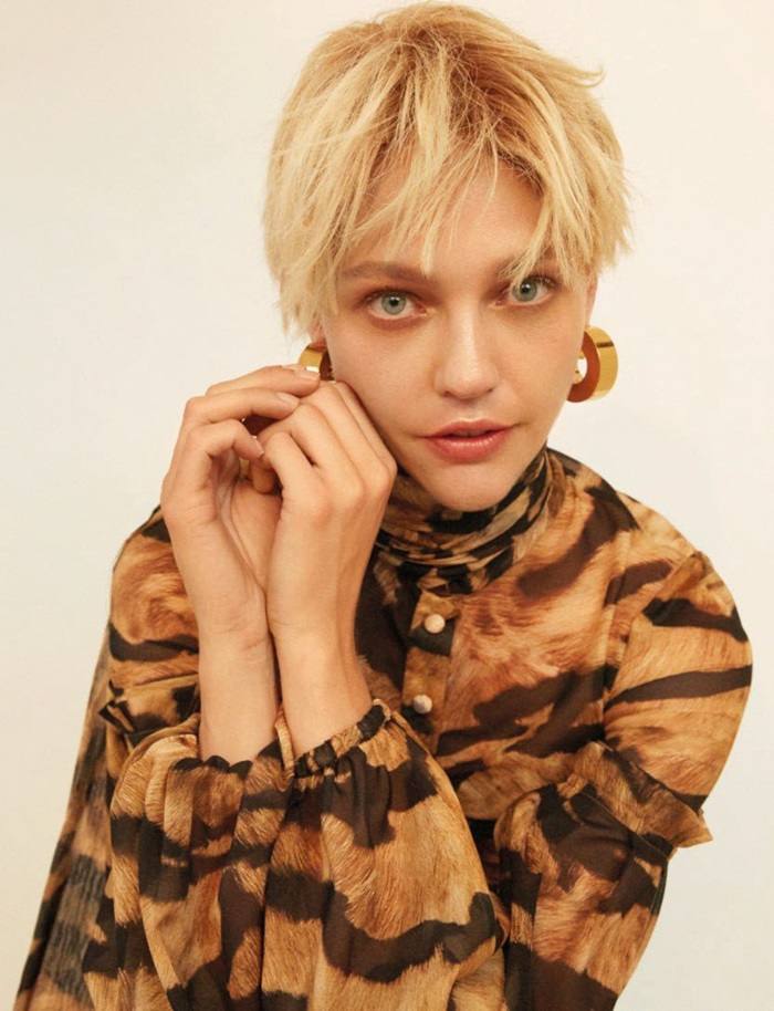 Sasha Pivovarova @ Vogue Thailand September 2018