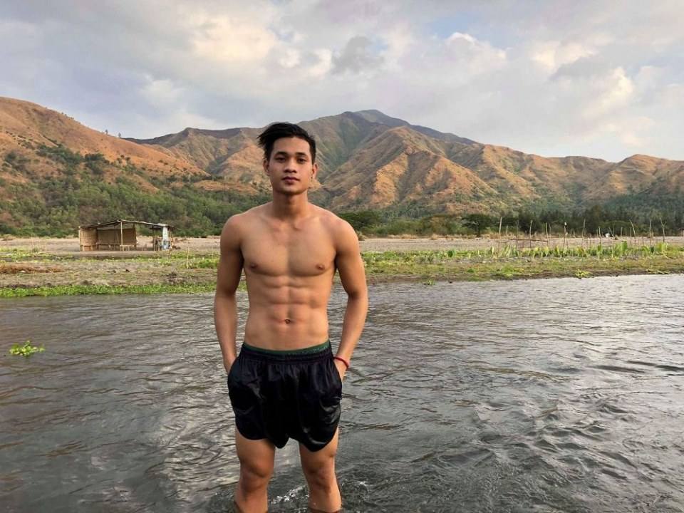 สามีน่ากกกอด