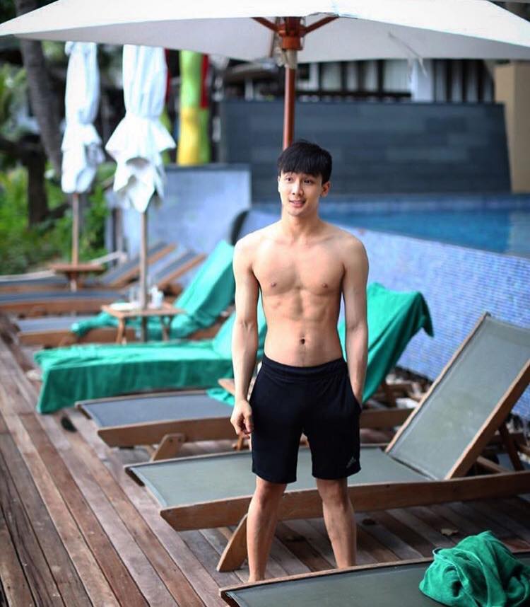 กรุบกริบ ครองโลก(&hearts;&epsilon; &hearts; )♡ 123