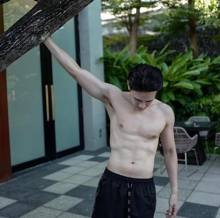 ฟลุค จิระ บวงสรวงละครเรื่อง มณีนาคา