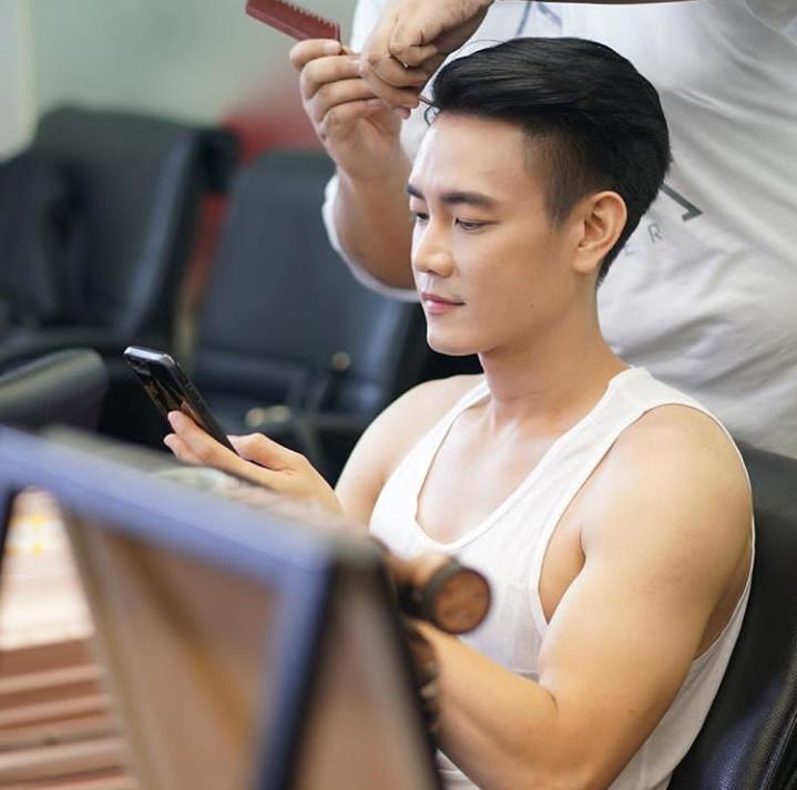 ฟลุค จิระ บวงสรวงละครเรื่อง มณีนาคา