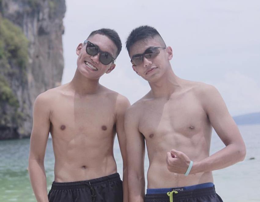 หล่อๆ2