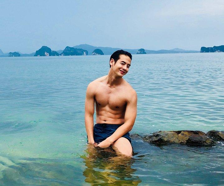 แอบมองสามี