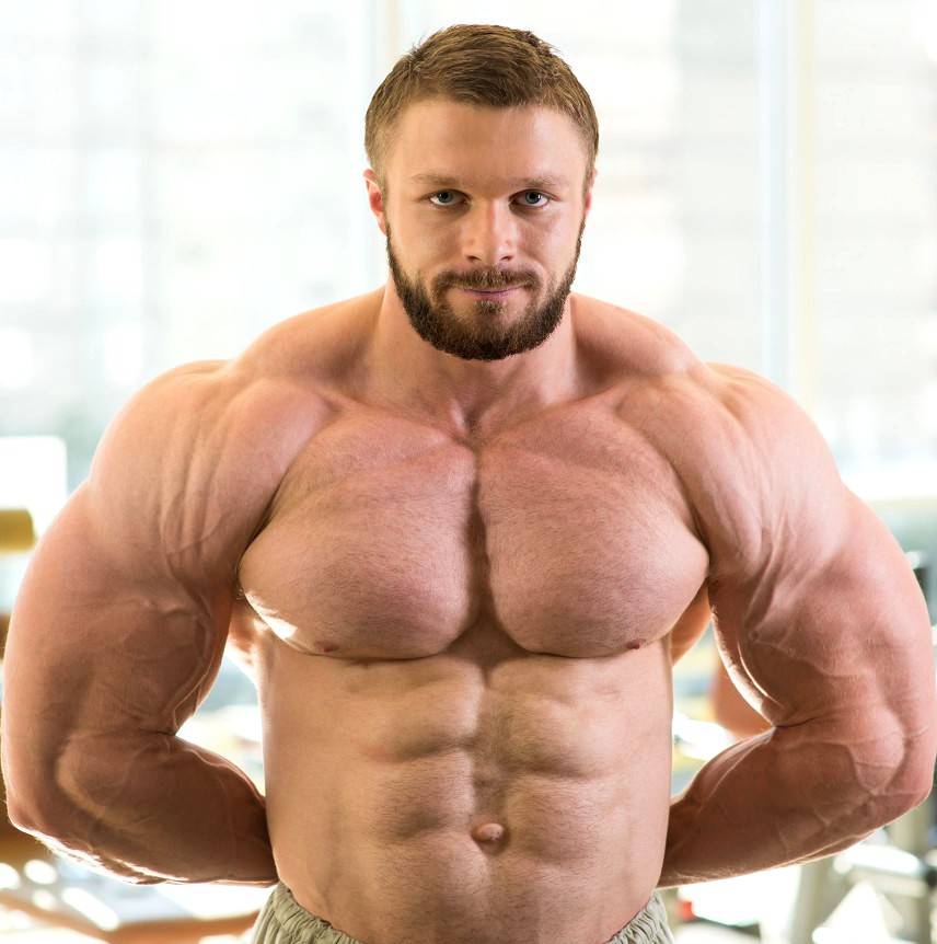 Bodybuilder in the gym NO.1